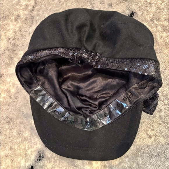 NWOT August Wool blend Cap - Picture 5 of 8